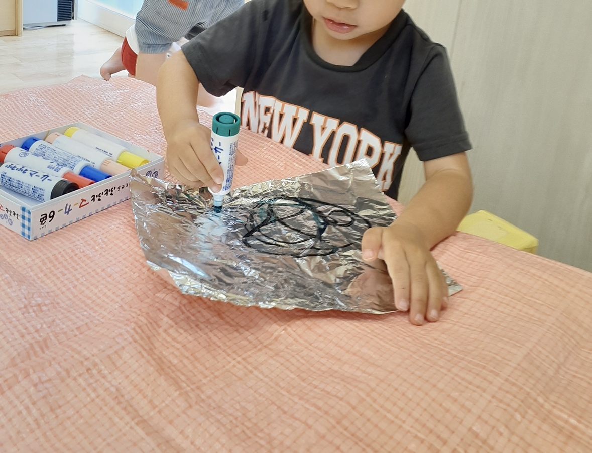 雨の日の製作☔ | GreenHouse板宿園（グリーンハウス）｜STEAM教育を